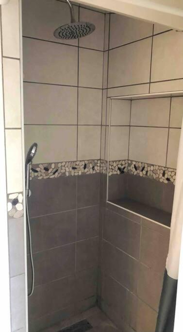 Le Dindouleto Apartment Peynier