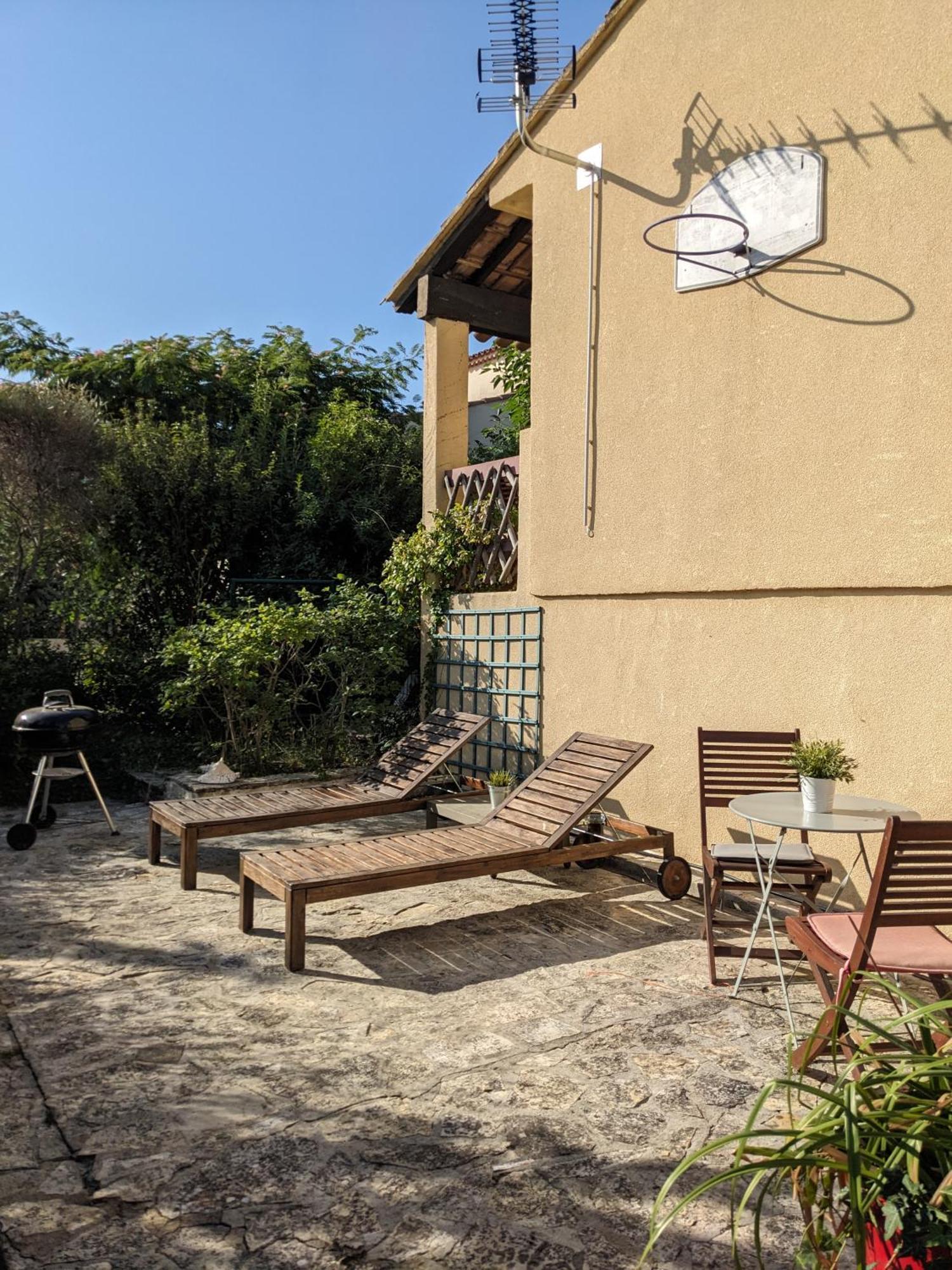 Apartment Le Dindouleto Peynier